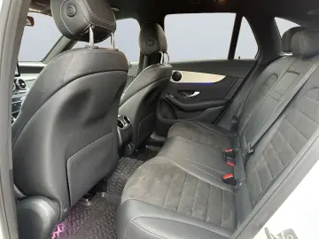 MERCEDES-BENZ GLC 200 4Matic 9G-TRONIC AMG Line