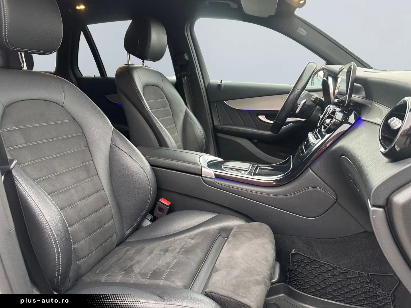 MERCEDES-BENZ GLC 200 4Matic 9G-TRONIC AMG Line