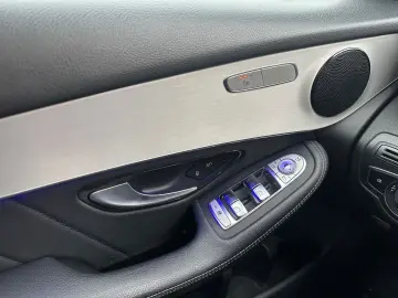 MERCEDES-BENZ GLC 200 4Matic 9G-TRONIC AMG Line