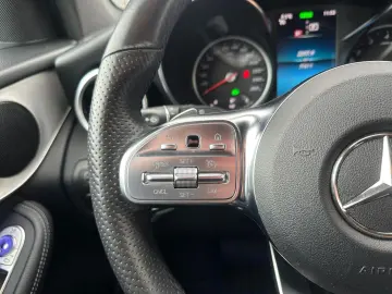 MERCEDES-BENZ GLC 200 4Matic 9G-TRONIC AMG Line