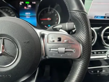 MERCEDES-BENZ GLC 200 4Matic 9G-TRONIC AMG Line
