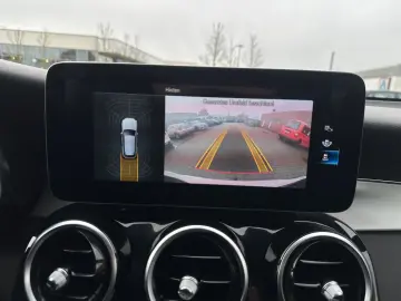 MERCEDES-BENZ GLC 200 4Matic 9G-TRONIC AMG Line