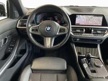 BMW 318i Lim Sport Line LiCoPro LED DriveAss HiFi