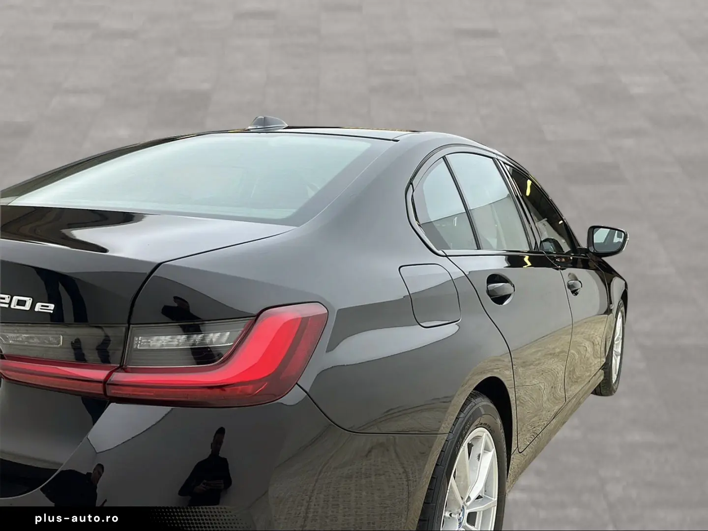 BMW 320e Limousine Navi PDC HiFi