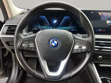 BMW 320e Limousine Navi PDC HiFi