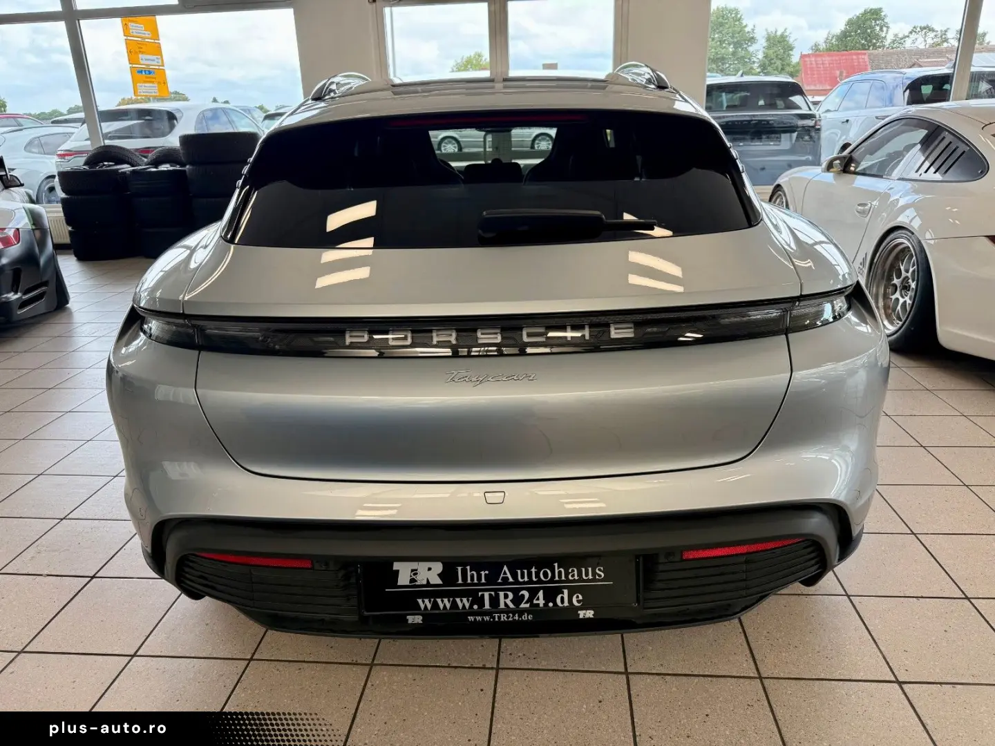 PORSCHE Taycan Sport Turismo Performance Luftferderung