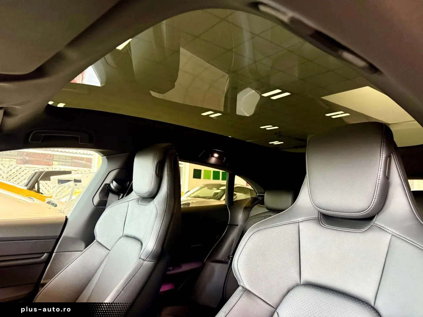 PORSCHE Taycan Sport Turismo Performance Luftferderung