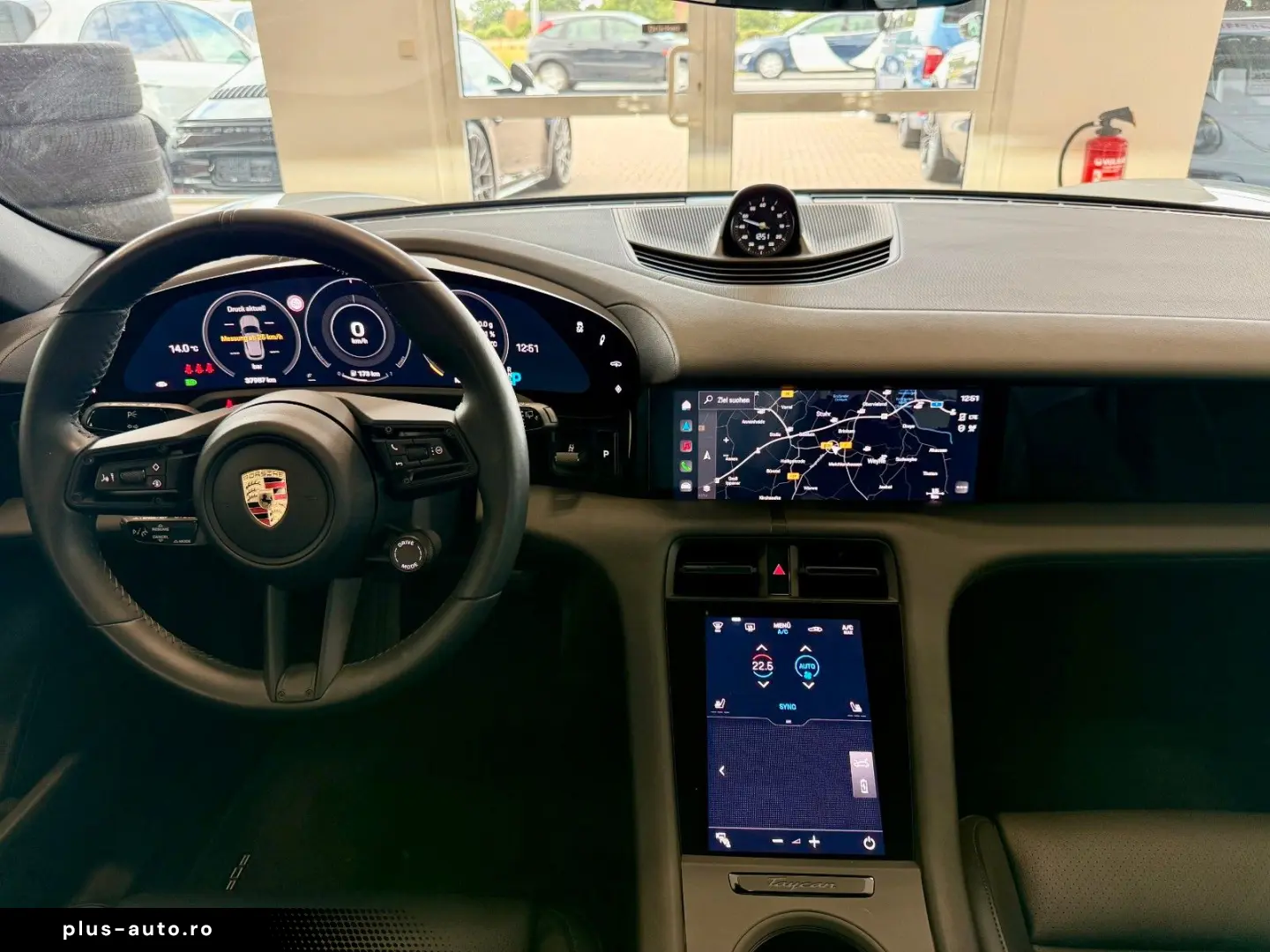 PORSCHE Taycan Sport Turismo Performance Luftferderung