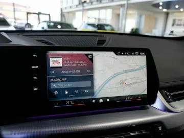 BMW X1 xDrive 23d M Sport 360K Panorama Memory