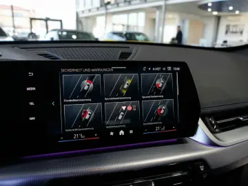 BMW X1 xDrive 23d M Sport 360K Panorama Memory