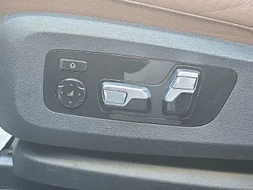 BMW X6 40i xDri M-Sport STNDHZ HUP PANO AHK H&K 360