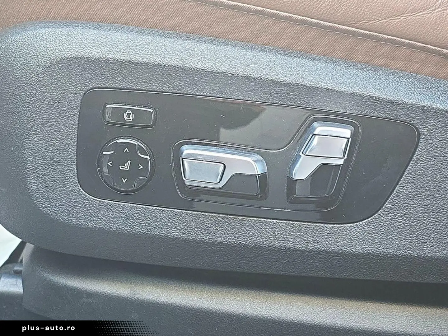 BMW X6 40i xDri M-Sport STNDHZ HUP PANO AHK H&K 360