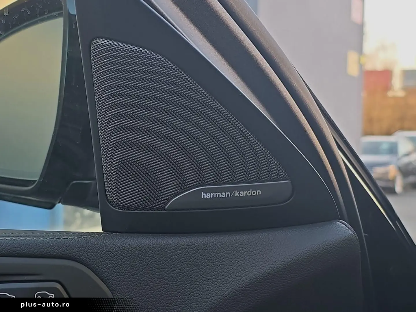 BMW X6 40i xDri M-Sport STNDHZ HUP PANO AHK H&K 360