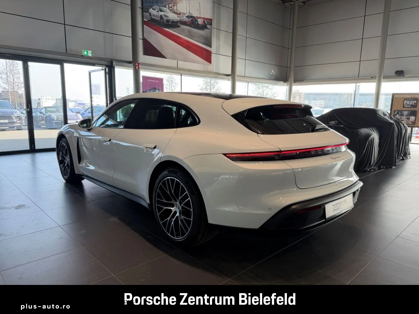 PORSCHE Taycan Sport Turismo Luftfederung Rückfahrkamera