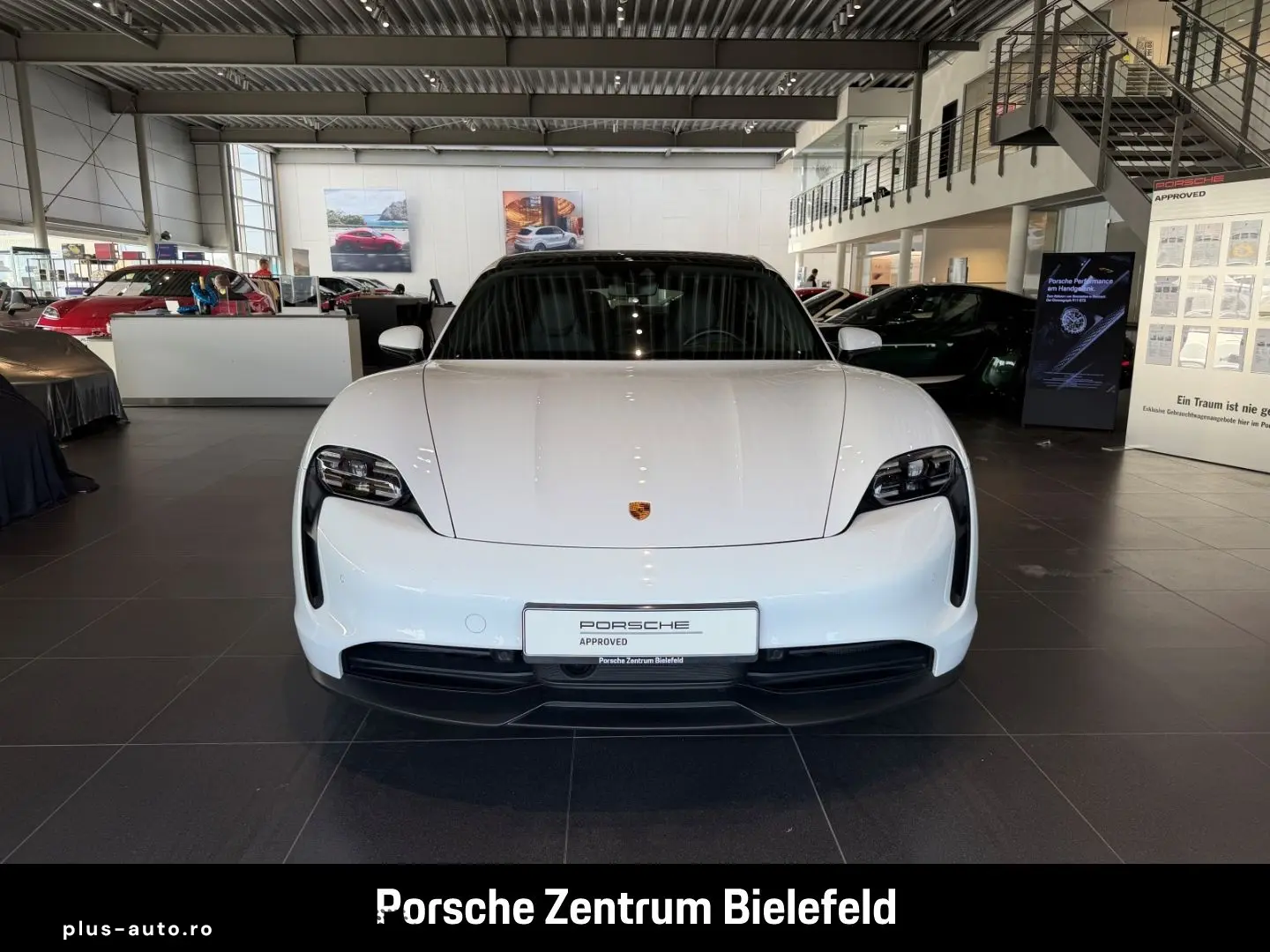 PORSCHE Taycan Sport Turismo Luftfederung Rückfahrkamera