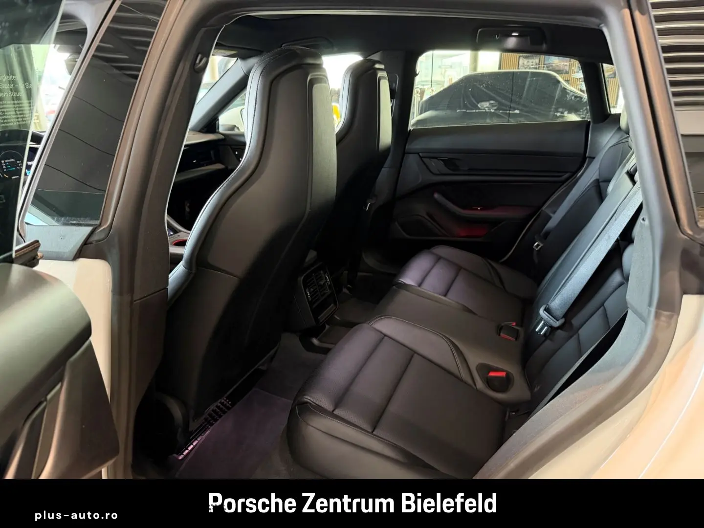 PORSCHE Taycan Sport Turismo Luftfederung Rückfahrkamera