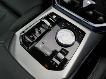 BMW X3 20i xDr MSp 360  Panoramic Keyless ACC HUD