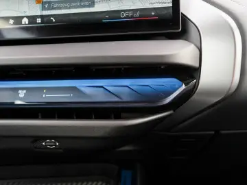 BMW X3 20i xDr MSp 360  Panoramic Keyless ACC HUD