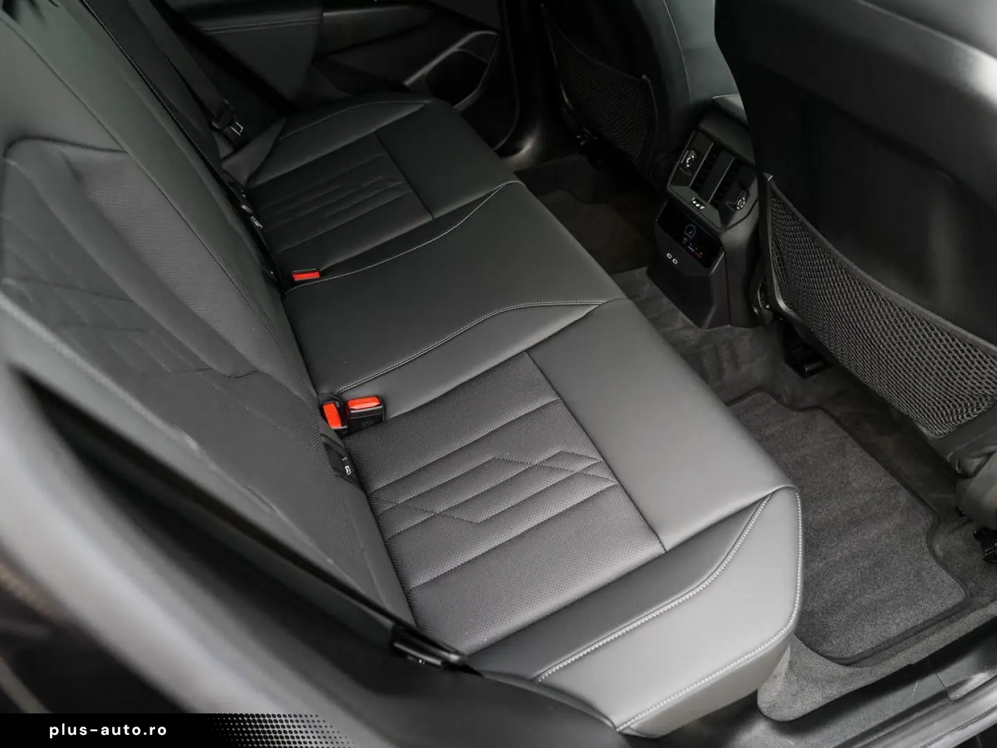 BMW X3 20i xDr MSp 360  Panoramic Keyless ACC HUD