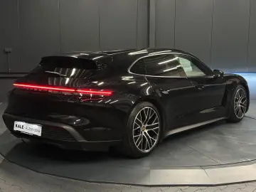 PORSCHE Taycan Sport Turismo 20Zoll PANORAMA Wärmepumpe