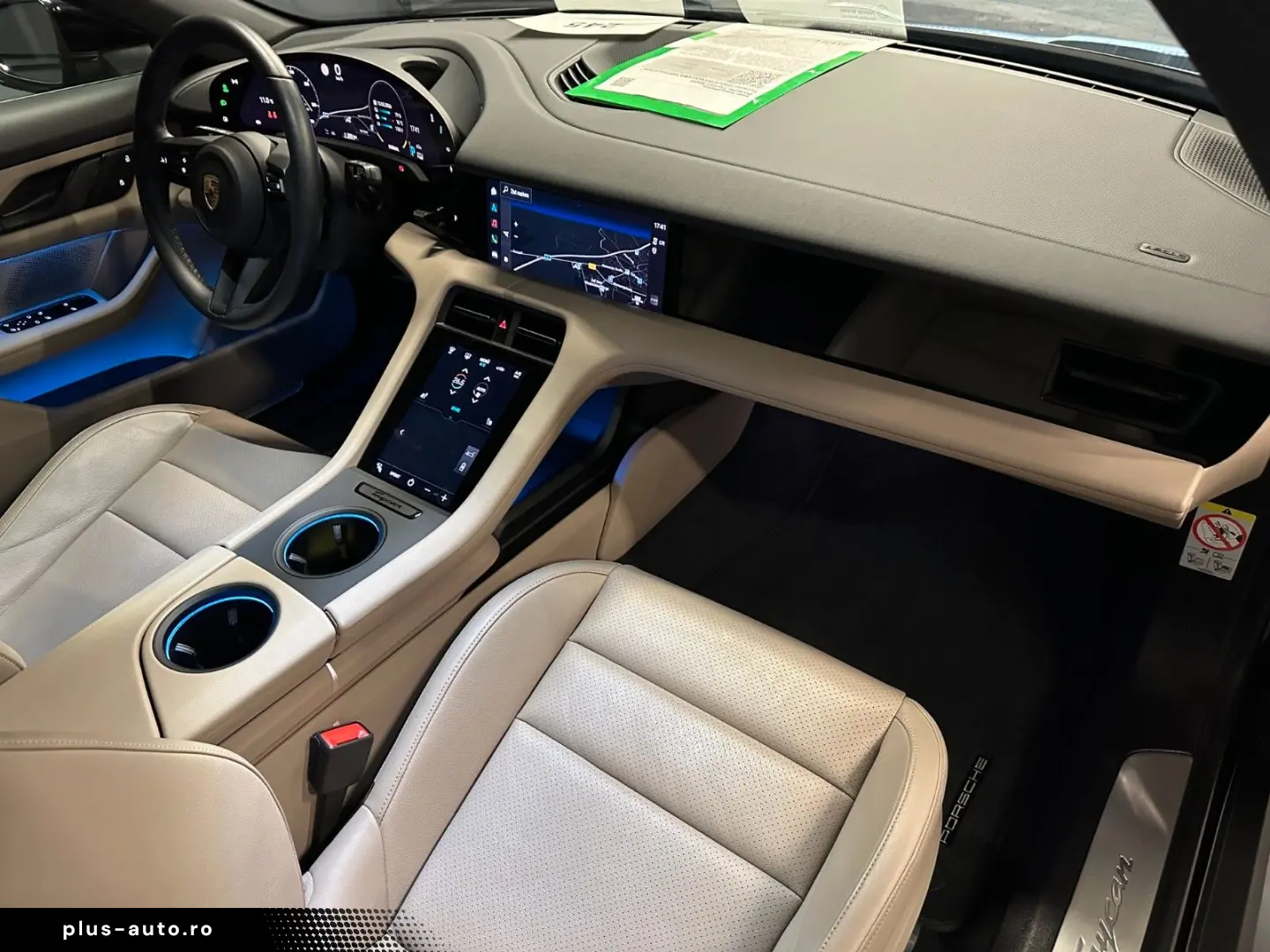 PORSCHE Taycan Sport Turismo 20Zoll PANORAMA Wärmepumpe