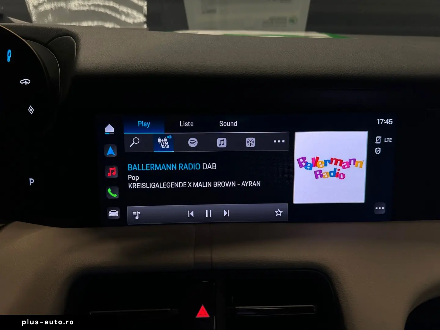 PORSCHE Taycan Sport Turismo 20Zoll PANORAMA Wärmepumpe