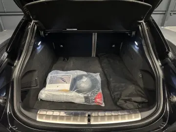 PORSCHE Taycan Sport Turismo 20Zoll PANORAMA Wärmepumpe