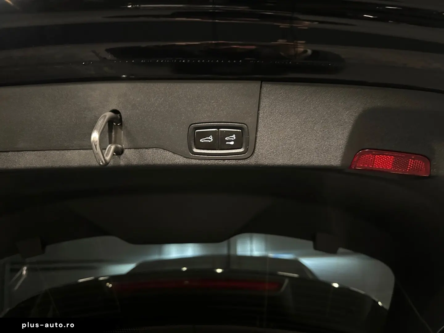 PORSCHE Taycan Sport Turismo 20Zoll PANORAMA Wärmepumpe