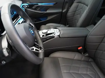 BMW i5 40 eDrive M Sport Pro Paket PANORAMA AHK