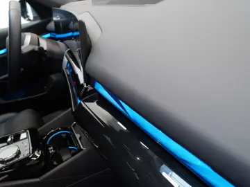 BMW i5 40 eDrive M Sport Pro Paket PANORAMA AHK