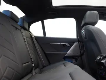 BMW i5 40 eDrive M Sport Pro Paket PANORAMA AHK