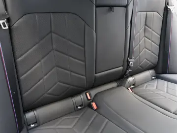 BMW i5 40 eDrive M Sport Pro Paket PANORAMA AHK