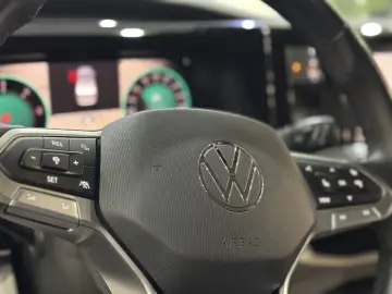 VW T7 Multivan STYLE STHZ H&K TISCH AHK VIS_A_VIS