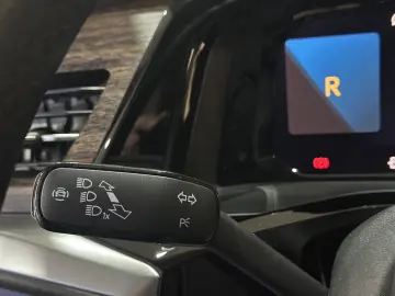 VW T7 Multivan STYLE STHZ H&K TISCH AHK VIS_A_VIS