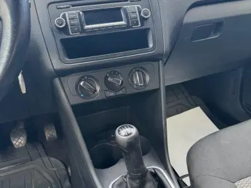 Volkswagen POLO 2012