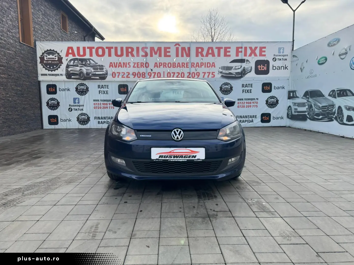 Volkswagen POLO 2012