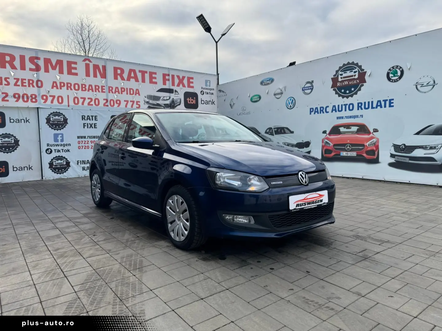 Volkswagen POLO 2012