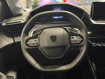 PEUGEOT 208 STYLE 1.2 HYBRID 110 CP E-DCS6