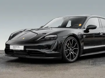 PORSCHE Taycan Sport Chrono Paket Performancebatterie