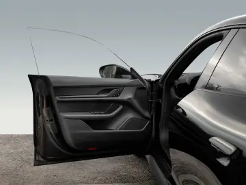 PORSCHE Taycan Sport Chrono Paket Performancebatterie
