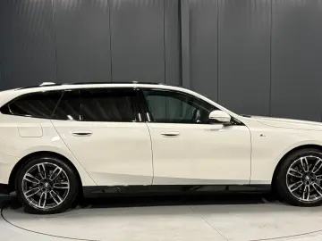 BMW 520d Touring M-Sport LEDER Braun PANORAMA Innov.