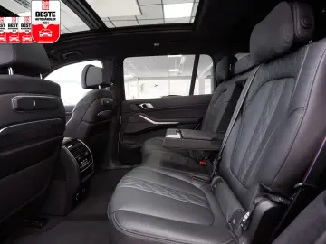 BMW X7 xDrive40d M SPORT PRO EXECUTIVE DRIVE PRO SKY