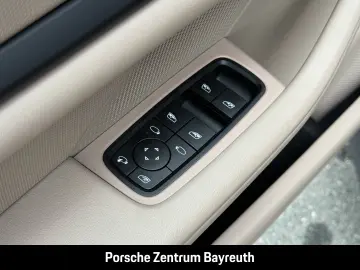 PORSCHE Taycan  INNO HEADUP PERF.-BATTERIE  LUFTFEDER.