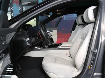 BMW M760 e ExecSeating.M-PerfPaket.TV.AutTürTwo Tone