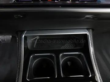BMW M760 e ExecSeating.M-PerfPaket.TV.AutTürTwo Tone