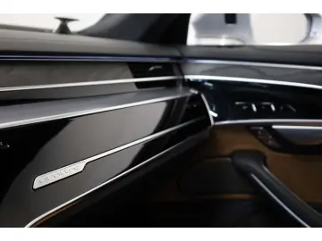 AUDI A8 50 TDI quattro B&O LED Head-up RFK NAV