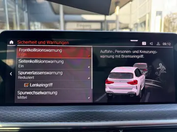 BMW X3 M40d PANO St-Hzg AHK HuD DA-Pro h&k 360  20