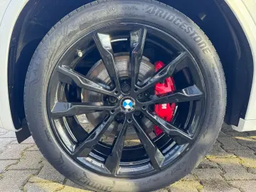 BMW X3 M40d PANO St-Hzg AHK HuD DA-Pro h&k 360  20