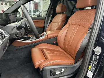 BMW X5 xDrive50e PHEV 25 7kWh Aut. M-Paket  Panor...