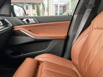 BMW X5 xDrive50e PHEV 25 7kWh Aut. M-Paket  Panor...